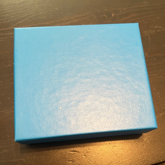 Vtg Heidi Daus Rhinestone Drop Pierced Earrings with black faceted glass NIB - Picture 8 of 8